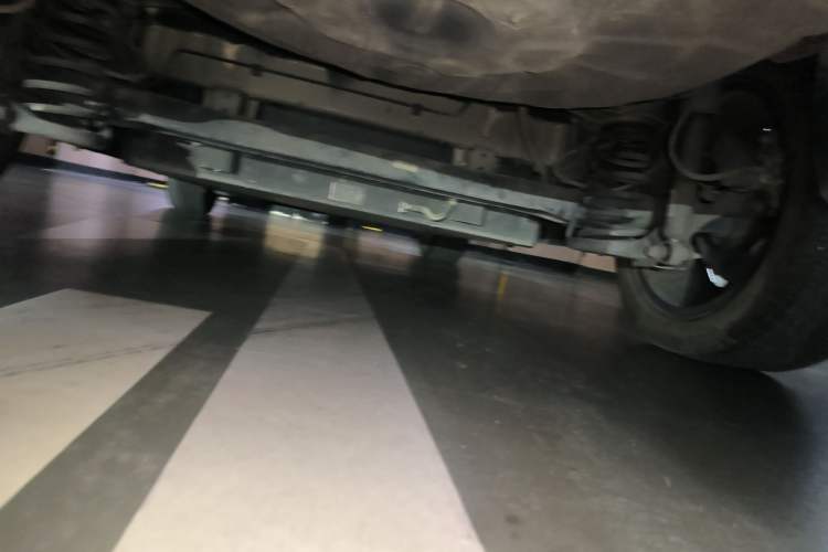 Used BYD Qin New Energy 2019 High-Range Deluxe Model Chassis Rear