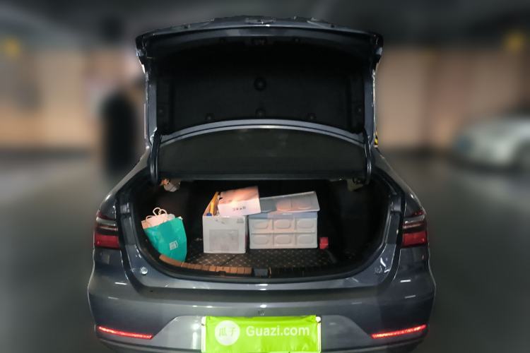 Used BYD Qin New Energy 2019 High-Range Deluxe Model Trunk