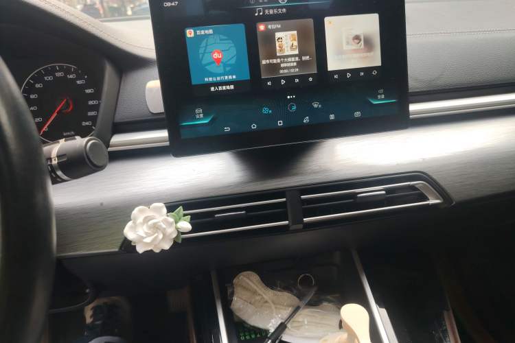 Used BYD Qin New Energy 2019 High-Range Deluxe Model Audio And AC Panel