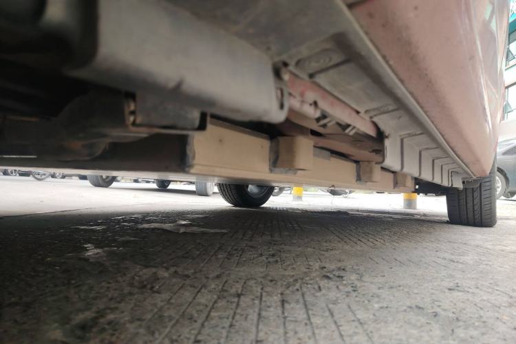 Used BYD Qin New Energy 2019 High-Range Deluxe Model Chassis Front Left