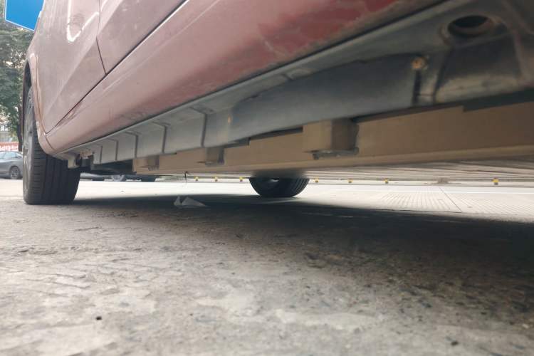 Used BYD Qin New Energy 2019 High-Range Deluxe Model Chassis Rear Left