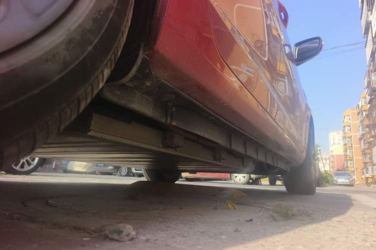 Used BYD Qin New Energy 2019 High-Range Deluxe Model Chassis Rear Right
