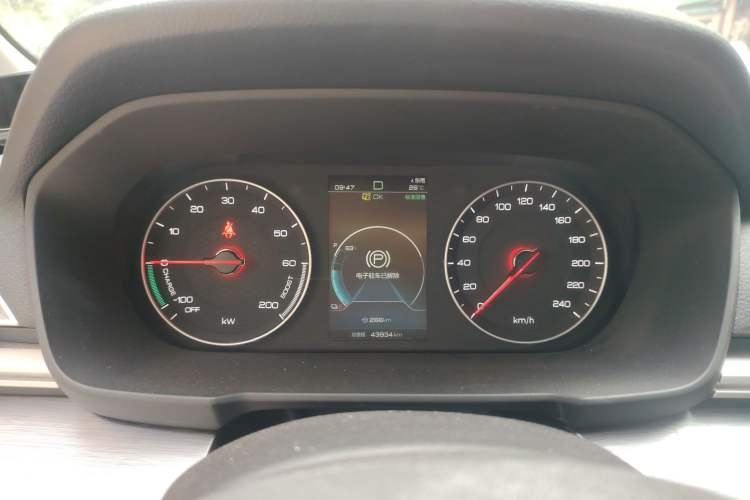 Used BYD Qin New Energy 2019 High-Range Deluxe Model Instrument Cluster