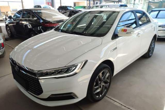 Used BYD Qin New Energy 2019 High-Range Luxury Model