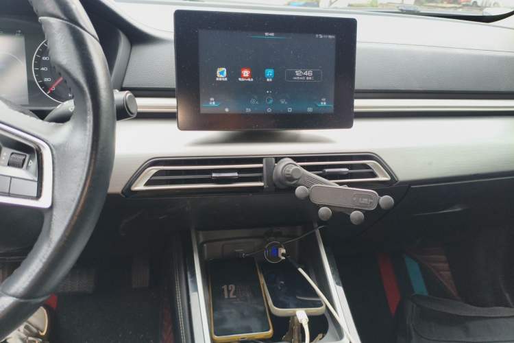 Used BYD Qin New Energy 2019 Travel Edition Audio And AC Panel