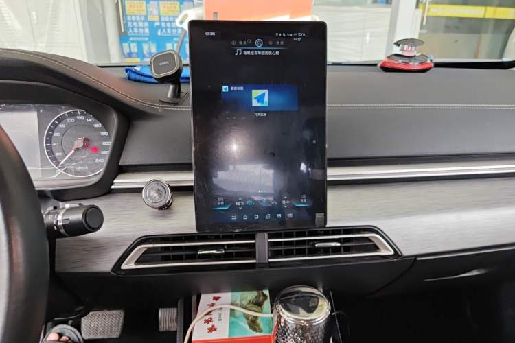 Used BYD Qin New Energy 2019 High-Range Deluxe Model Audio And AC Panel