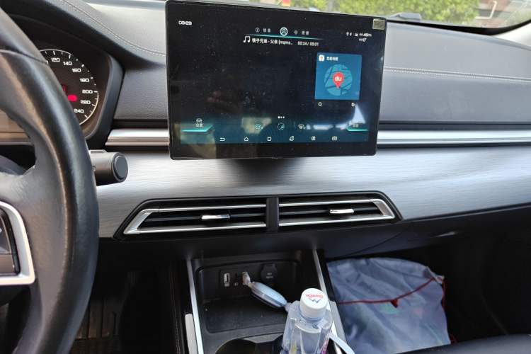Used BYD Qin New Energy 2019 High-Range Deluxe Model Audio And AC Panel