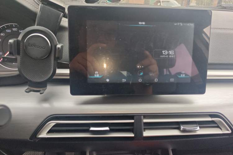 Used BYD Qin New Energy 2019 Travel Edition Audio And AC Panel
