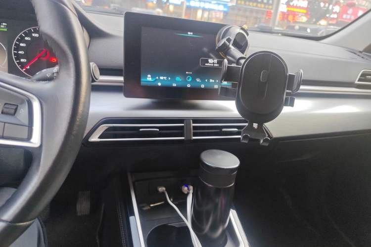Used BYD Qin New Energy 2019 Travel Edition Audio And AC Panel