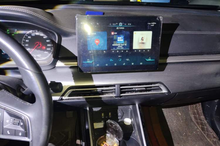 Used BYD Qin New Energy 2019 High-Range Deluxe Model Audio And AC Panel