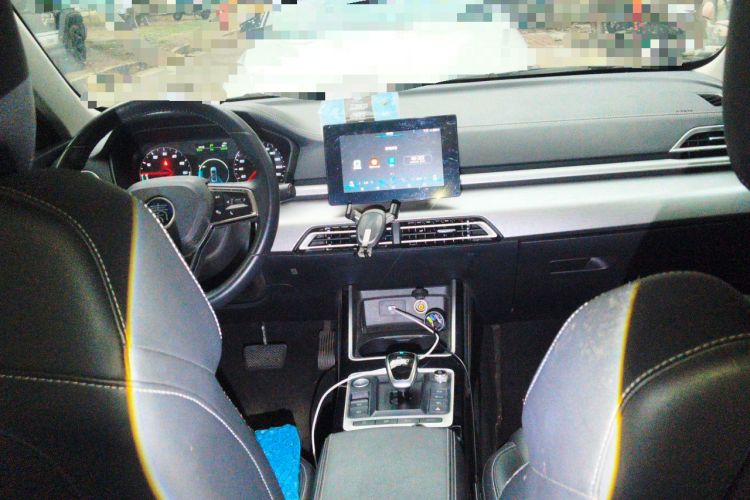 Used BYD Qin New Energy 2019 Travel Edition Center Console