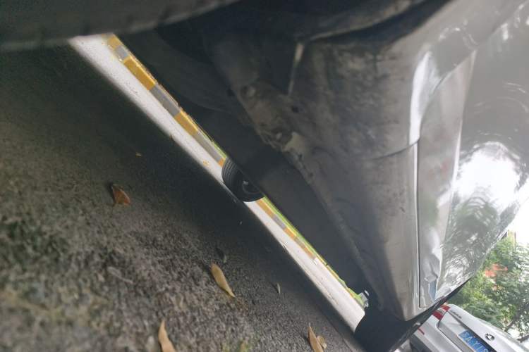 Used BYD Qin New Energy 2019 Standard Edition for Travel Chassis Front Left