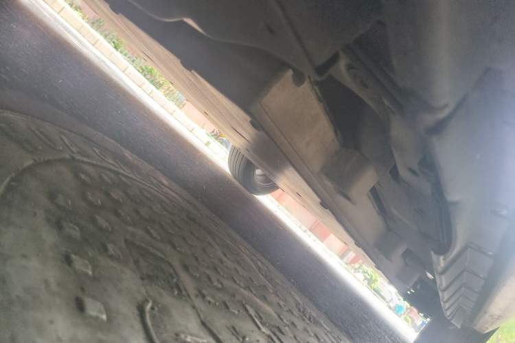 Used BYD Qin New Energy 2019 Standard Edition for Travel Chassis Front Left