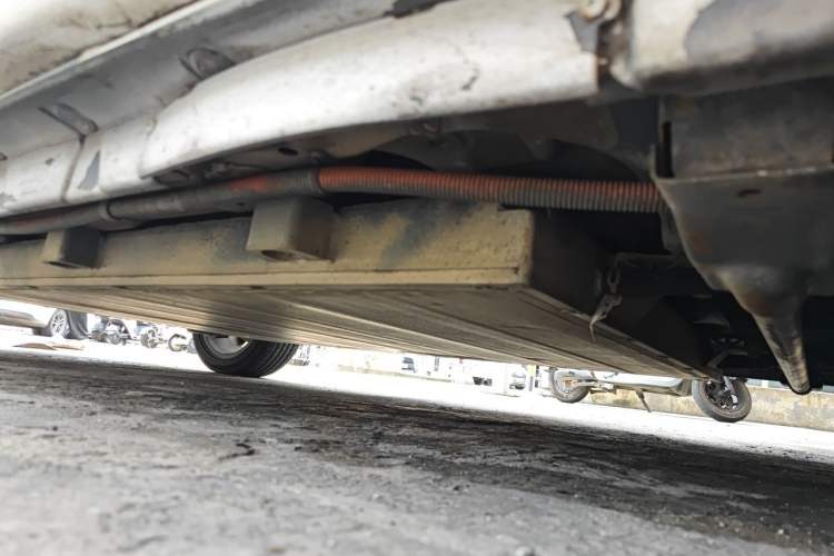 Used BYD Qin New Energy 2019 High-Range Deluxe Model Chassis Front Right