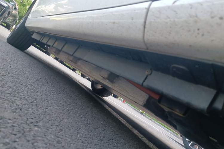 Used BYD Qin New Energy 2019 High-Range Deluxe Model Chassis Front Right