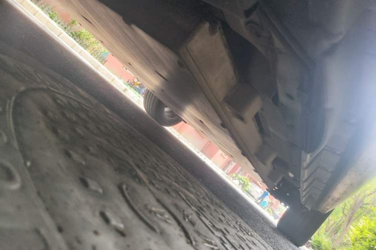 Used BYD Qin New Energy 2019 Standard Edition for Travel Chassis Front Right