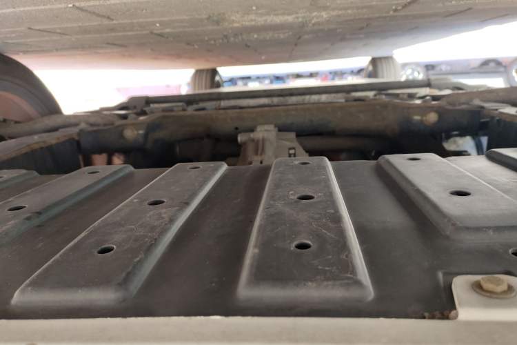 Used BYD Qin New Energy 2019 High-Range Luxury Model Chassis Front