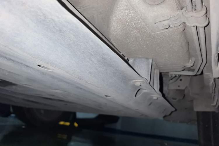 Used BYD Qin New Energy 2019 High-Range Luxury Model Chassis Rear Left