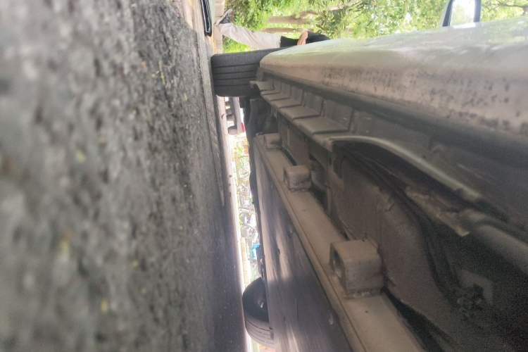 Used BYD Qin New Energy 2019 Standard Edition for Travel Chassis Rear Left