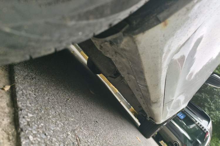 Used BYD Qin New Energy 2019 Standard Edition for Travel Chassis Rear Right
