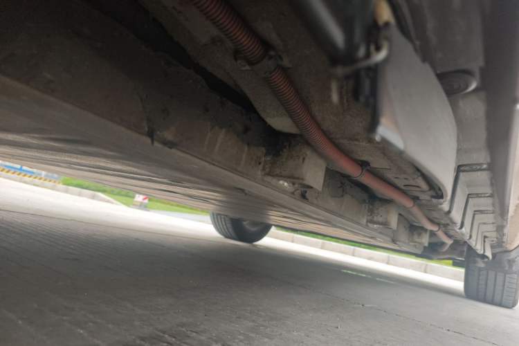 Used BYD Qin New Energy 2019 High-Range Luxury Model Chassis Rear Right