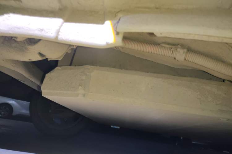 Used BYD Qin New Energy 2019 High-Range Deluxe Model Chassis Rear Right