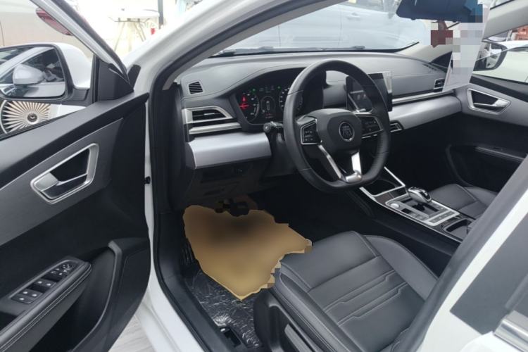 Used BYD Qin New Energy 2019 High-Range Luxury Model Driver Seat