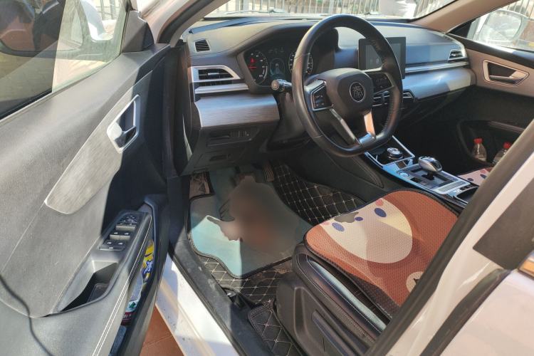 Used BYD Qin New Energy 2019 High-Range Luxury Model Driver Seat