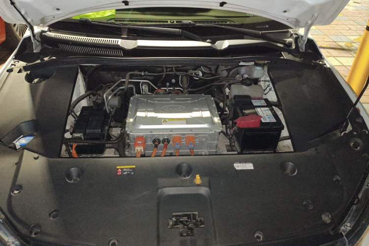 Used BYD Qin New Energy 2019 High-Range Luxury Model Engine Bay