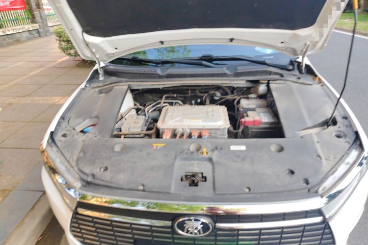 Used BYD Qin New Energy 2019 High-Range Luxury Model Engine Bay