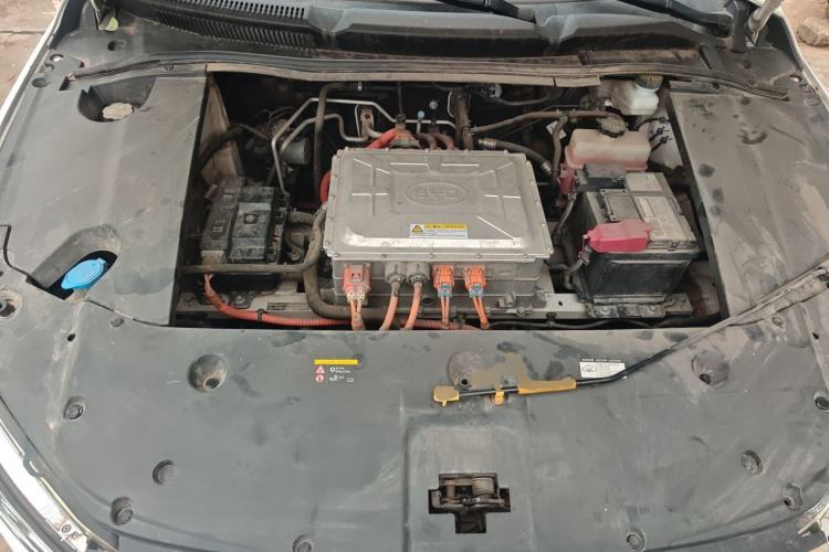 Used BYD Qin New Energy 2019 Standard Edition for Travel Engine Bay