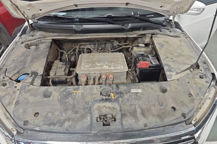Used BYD Qin New Energy 2019 High-Range Luxury Model Engine Bay