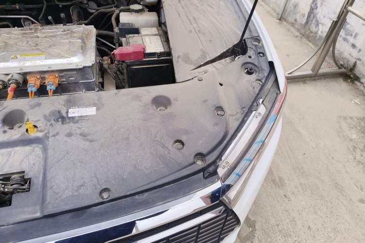 Used BYD Qin New Energy 2019 Standard Edition for Travel Engine Bay Left
