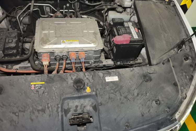 Used BYD Qin New Energy 2019 High-Range Luxury Model Engine Bay Left