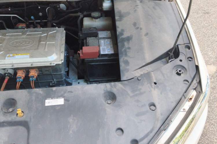 Used BYD Qin New Energy 2019 Travel Edition Engine Bay Left