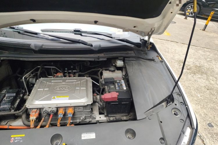 Used BYD Qin New Energy 2019 Travel Edition Engine Bay Left