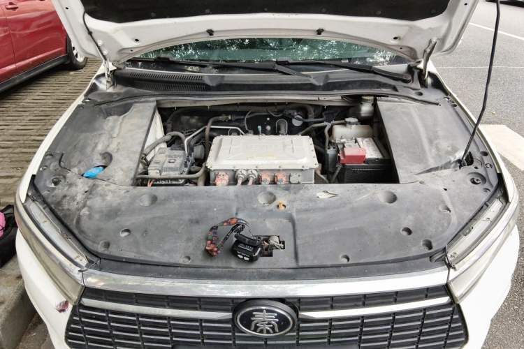 Used BYD Qin New Energy 2019 High-Range Deluxe Model Engine Bay
