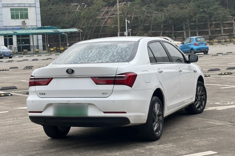 Used BYD Qin New Energy 2019 High-Range Deluxe Model Exterior 3