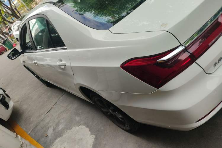 Used BYD Qin New Energy 2019 Travel Edition Exterior 3