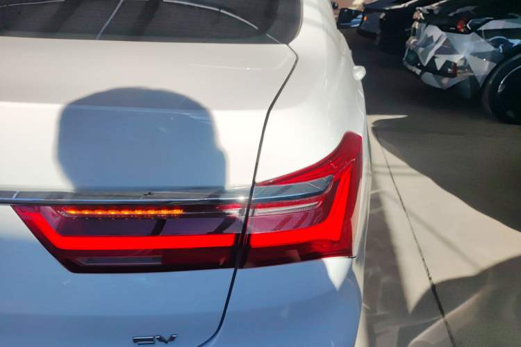 Used BYD Qin New Energy 2019 High-Range Luxury Model Exterior 6