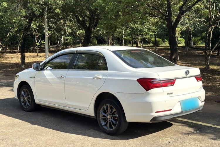 Used BYD Qin New Energy 2019 Standard Edition for Travel Exterior 6