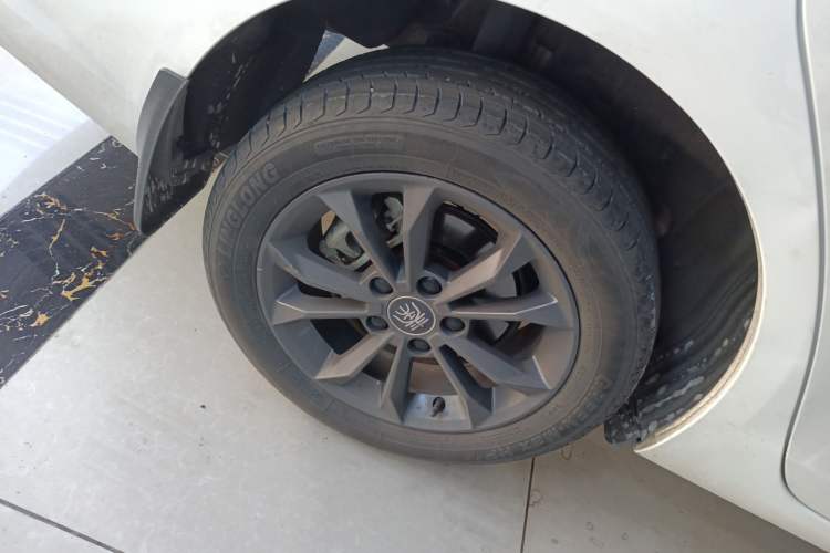 Used BYD Qin New Energy 2019 Travel Edition Exterior 8