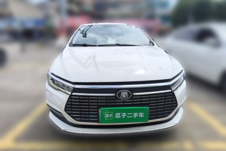 Used BYD Qin New Energy 2019 High-Range Luxury Model Front