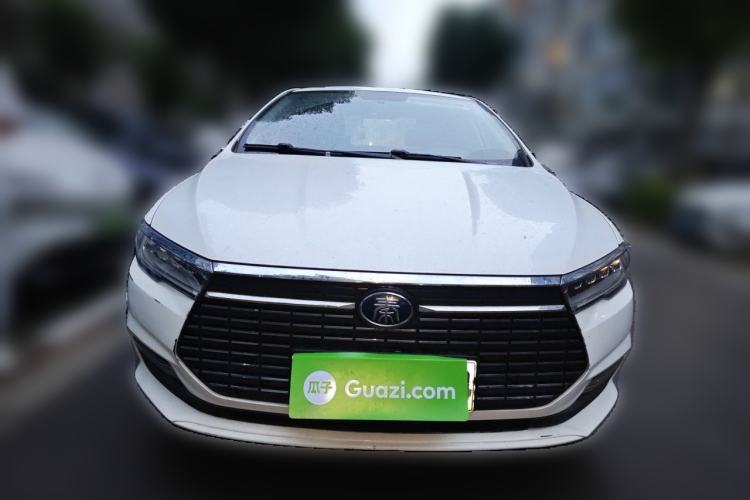Used BYD Qin New Energy 2019 High-Range Deluxe Model Front