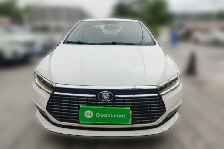Used BYD Qin New Energy 2019 Travel Edition Front