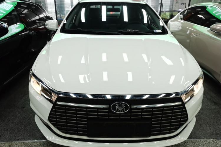 Used BYD Qin New Energy 2019 Standard Edition for Travel Front