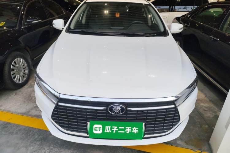 Used BYD Qin New Energy 2019 Travel Edition Front