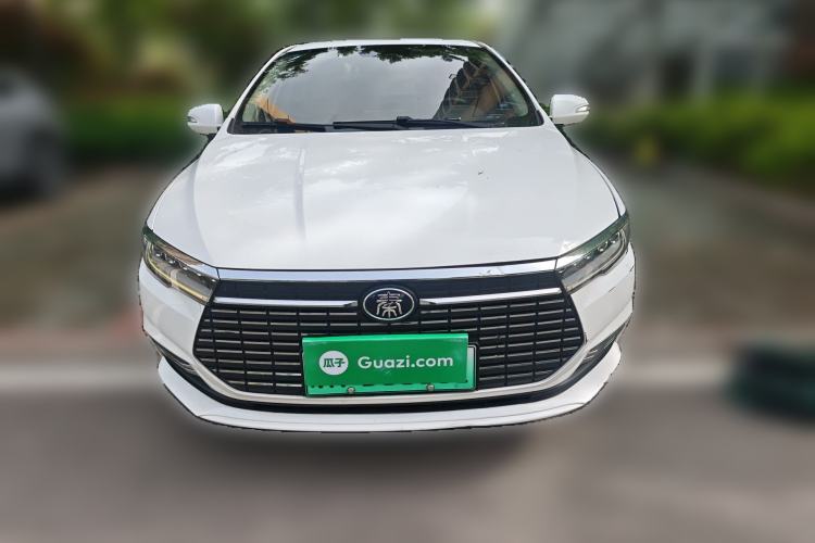 Used BYD Qin New Energy 2019 High-Range Deluxe Model Front