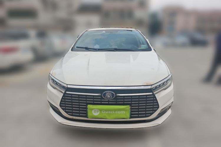 Used BYD Qin New Energy 2019 High-Range Luxury Model Front