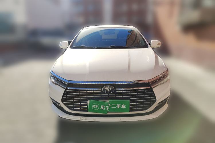 Used BYD Qin New Energy 2019 High-Range Luxury Model Front